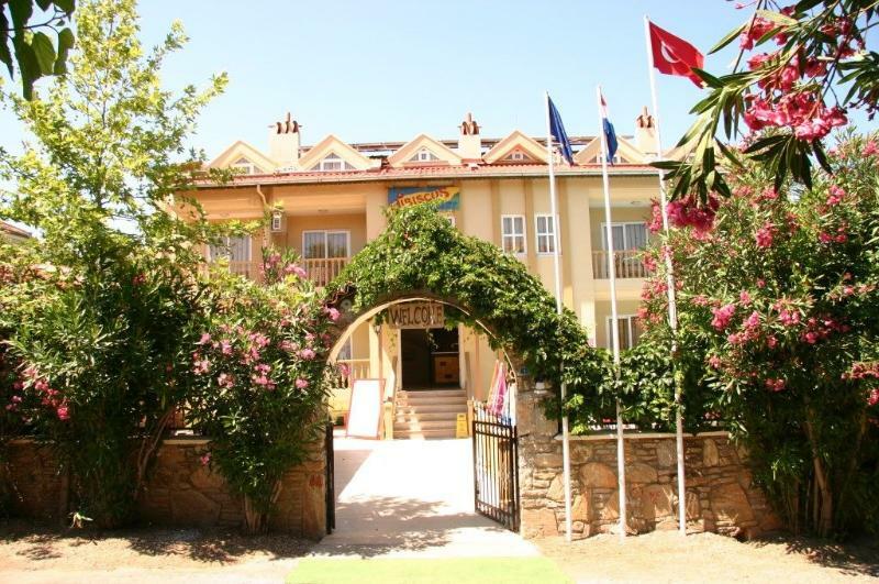 Hibiscus Apartments Marmaris Esterno foto